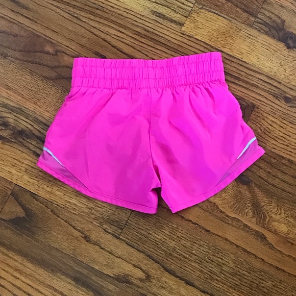 Athletic Works Active Wear Activewear Bright Pink Dri-Fit Shorts
4 / 5 XS - Picture 12 of 14